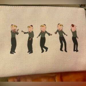 Stylish “Friends” Turkey Head episode Funny cosmetic zipper bag